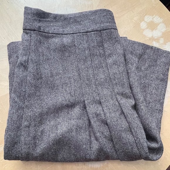 Banana Republic Brown Wool Blend Herringbone Knee Length Pleated Skirt Size 10 - Picture 5 of 5